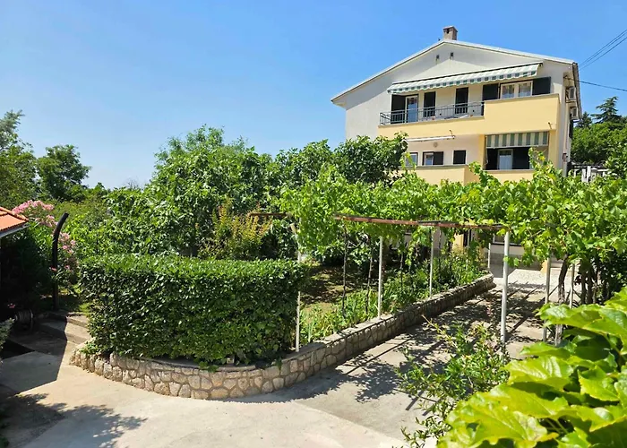 In 15477 Apartman